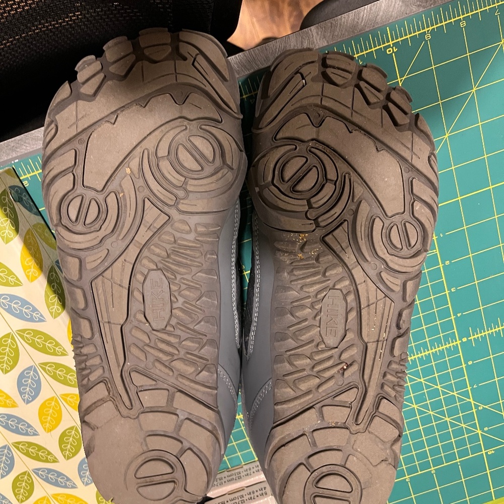 Hike Brand "Barefoot" Shoes - Picture 5 of 5
